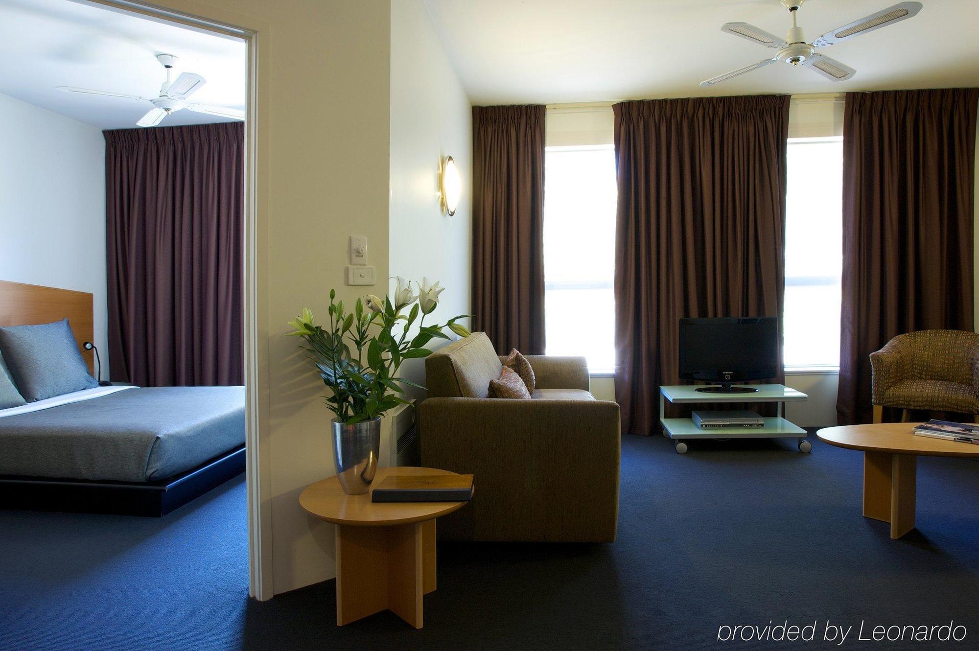 Apartment The York Canberra