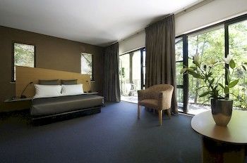 The York Apartment Canberra